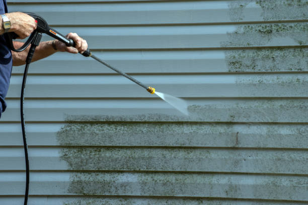 Animal Enclosure Cleaning in Elkader, IA